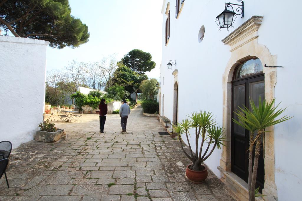 Masseria Brancati Hotel ออสตูนี ภายนอก รูปภาพ